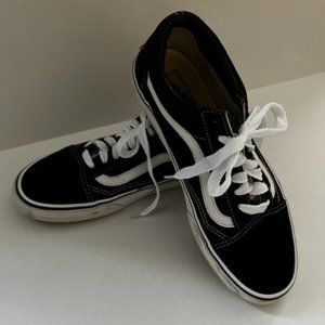 Black & White Old Skool Vans Skateboard Unisex